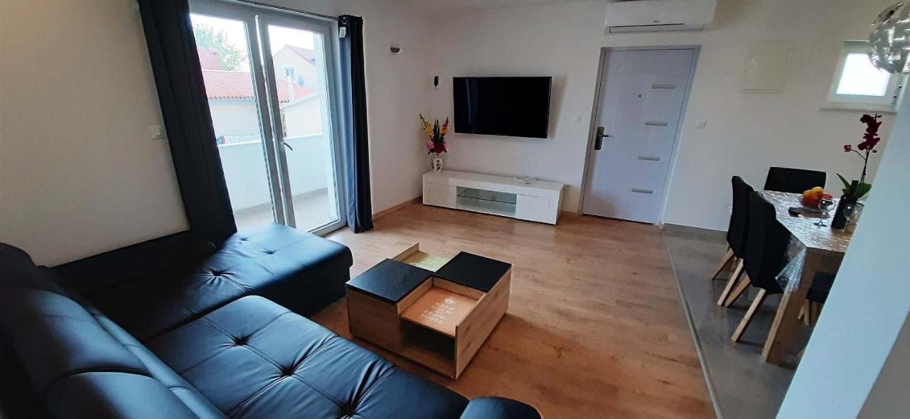 Penthaus Apartment N&M Baška Voda Εξωτερικό φωτογραφία